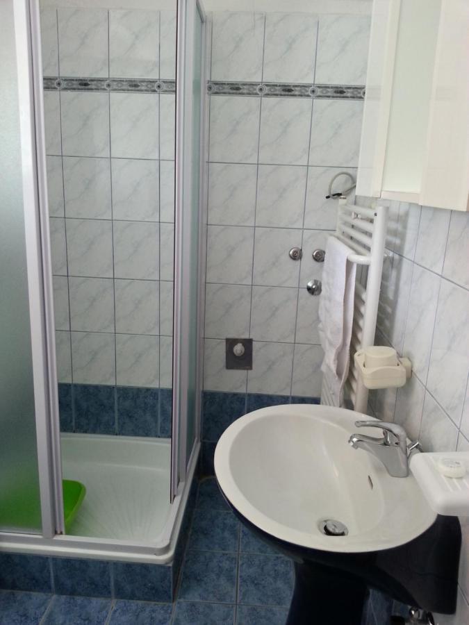 Apartmani Elena マリンスカ エクステリア 写真