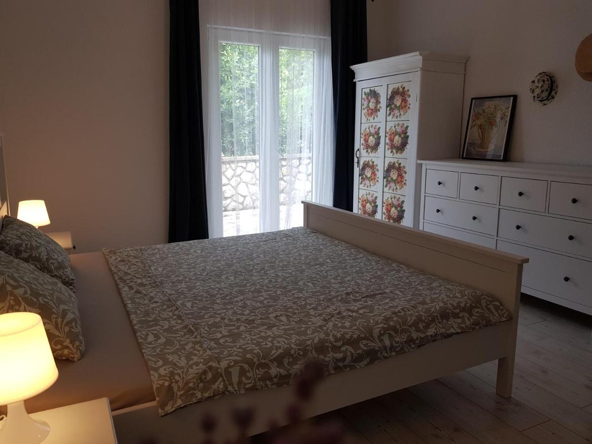 Apartmani Elena マリンスカ エクステリア 写真