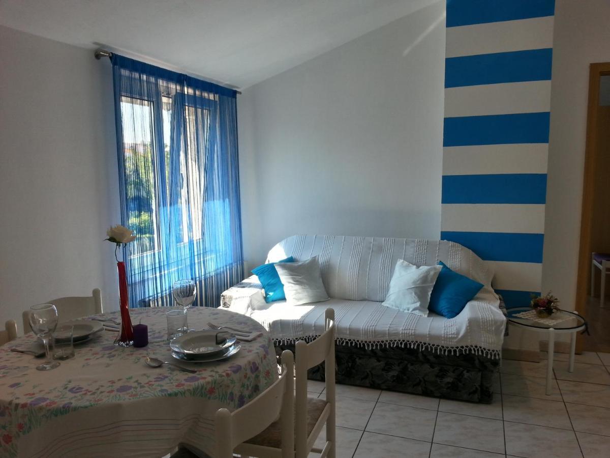 Apartmani Elena マリンスカ エクステリア 写真